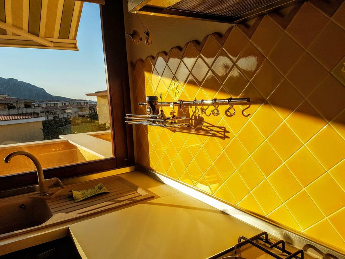 Ferienwohnung La Casa Di Chris Golfo Aranci Exterior foto